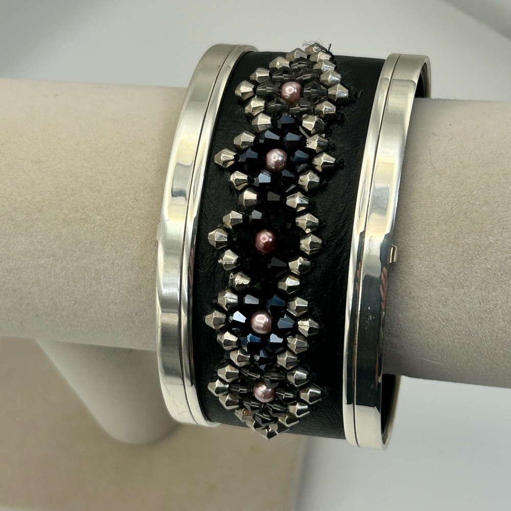 Brighton Cristo New Delhi-Patel Wide Cuff Bracelet Set D25528 Silver Plated